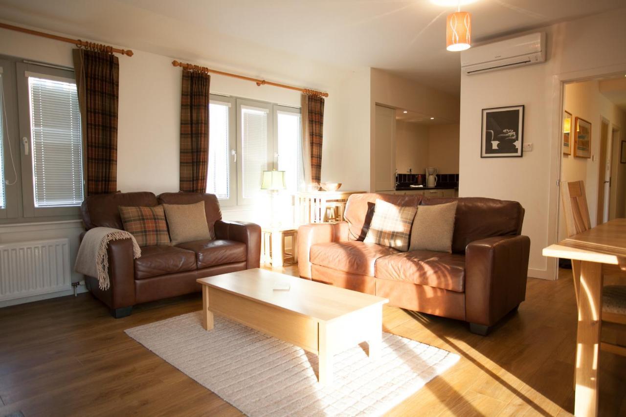 Loch Ness Abbey Cottages Fort Augustus Exterior photo